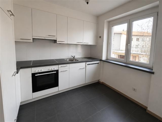 Tavannes, eine wunderschöne 3 Zimmer Wohnung im ersten Stock mit Balkon