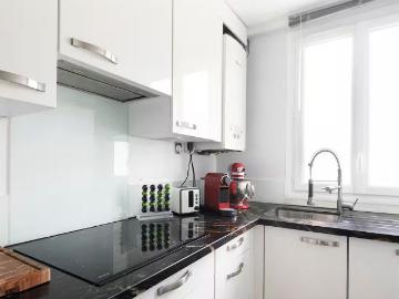 3 room apartment 71 sqm Paris 11th Near Bastille Max 4 people, Paris Amsterdam Apartments for Rent