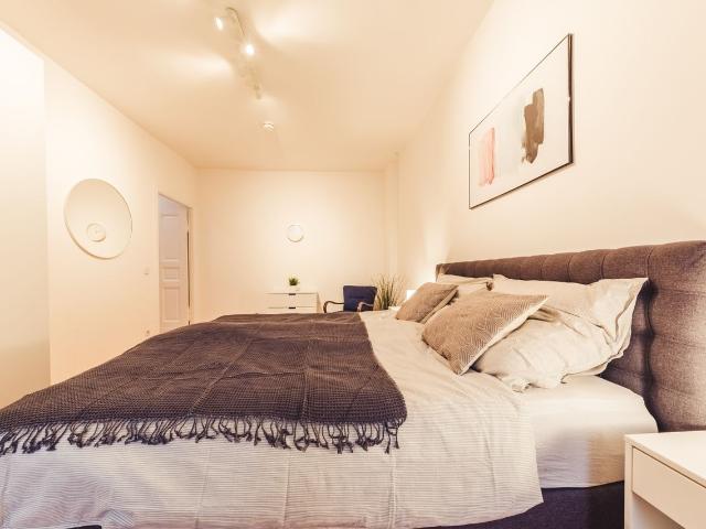 3 room family apartment with big backyard, Berlin Amsterdam Apartments for Rent