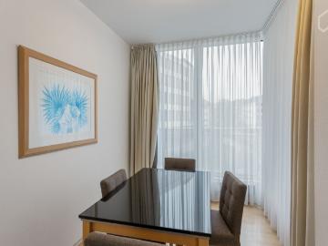 Niddapark, Frankfurt U-Bahn, Rosa-Luxemburg-Straße, Frankfurt, Riedberg, Kalbach, Taunus, Rheinland-Pfalz