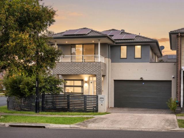 3 room house for rent