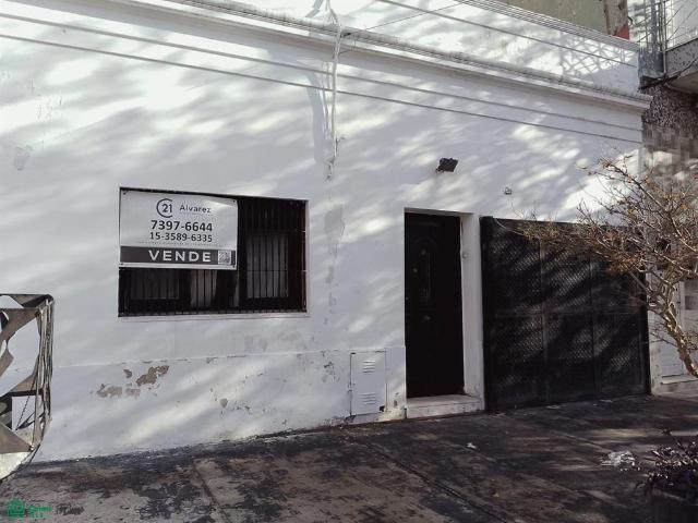 3 ROOM HOUSE RENTAL WITH GARAGE, TERRACE AND LARGE GARDEN – EXCELLENT LOCATION