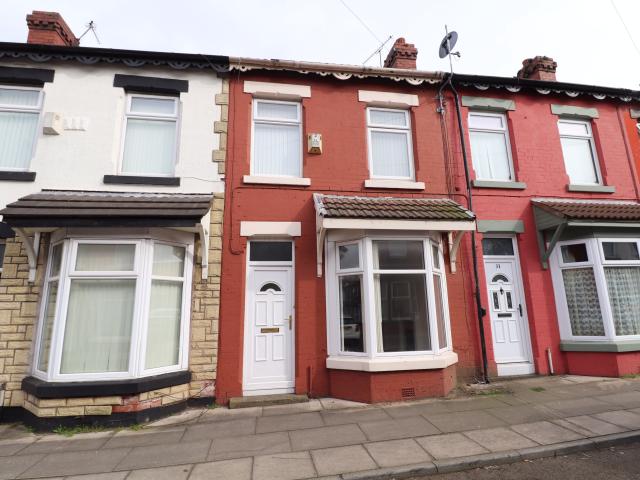 3 room house to let in Munster Road, Liverpool, L13 5ST