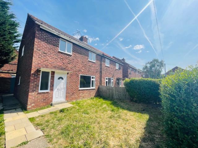 3 room house to let in Bellscroft Avenue, Thrybergh, S65