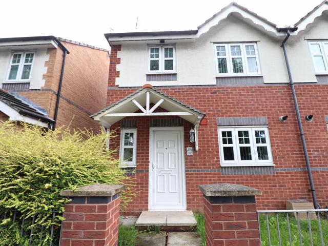 3 room house to let in Fender Way, Prenton, CH43 9WQ