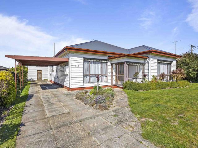3 room house to let in 340 Forest Street, Wendouree
