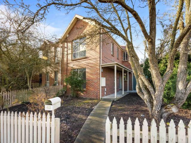 3 room house to let in 43 Princes Street South, Ballarat East