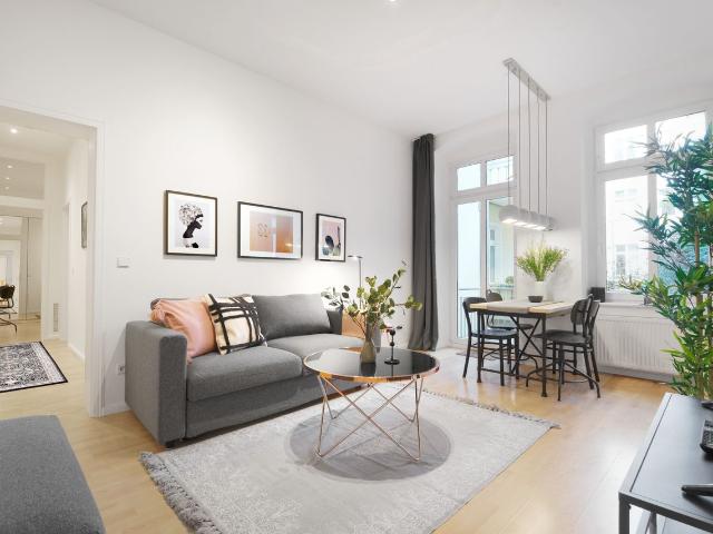 3 room luxury apartment with open kitchen, Berlin Amsterdam Apartments for Rent