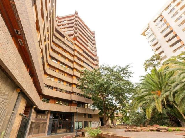 3 room luxury Apartment for rent in Valencia, Spain
