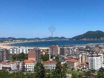 3 room luxury Apartment for rent in Laredo, Cantabria