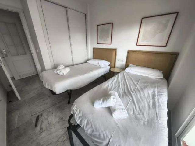 3 room luxury Apartment for rent in Marbella, Spain