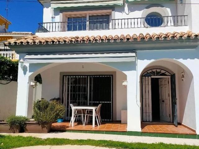 3 room luxury Detached House for rent in Fuengirola, Spain