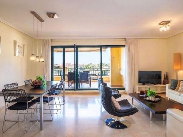 3 room luxury Flat for rent in Benalmádena, Spain