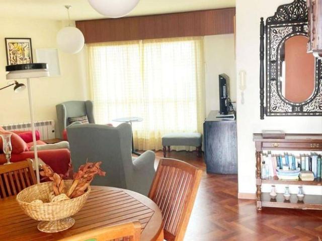 3 room luxury Flat for rent in Oleiros, Spain
