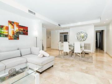 3 room luxury Flat for rent in Marbella, Andalusia