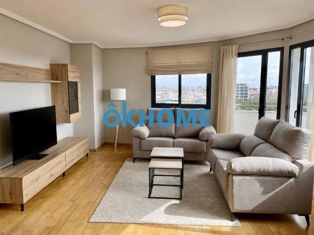 3 room luxury Flat for rent in Valencia