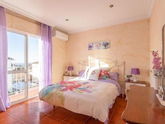3 room luxury House for rent in Nerja, Spain