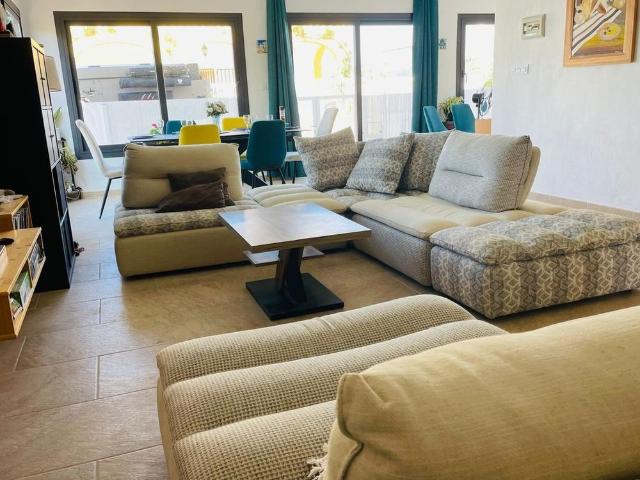 3 room luxury House for rent in Oliva, Valencia