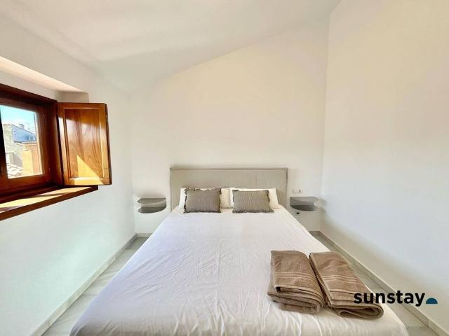 3 room luxury penthouse for rent in Valencia