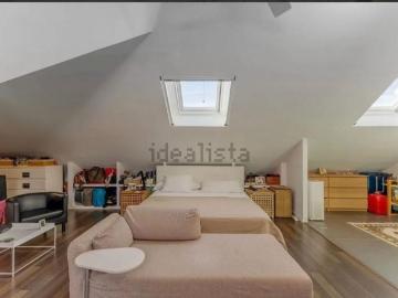 3 room luxury penthouse for rent in Valencia