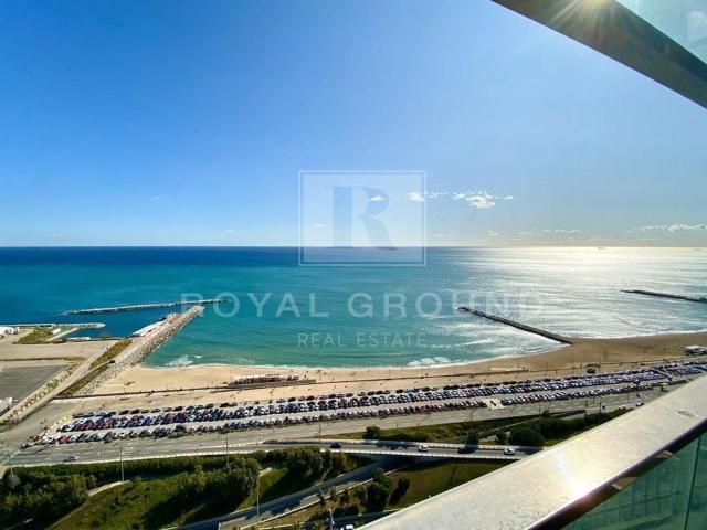 3 room luxury penthouse for rent in Barcelona, Spain