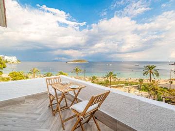 3 room luxury penthouse for rent in Calvià, Spain