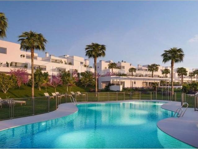 3 room luxury penthouse for rent in Estepona, Spain