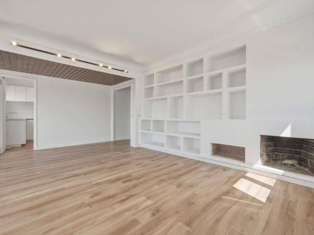 3 room luxury penthouse for rent in Palma de Mallorca, Spain