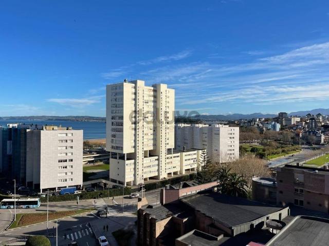 3 room luxury penthouse for rent in Santander, Cantabria