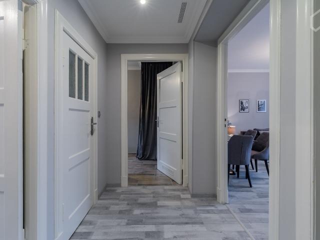 3. rooms apartment first occupancy in the middle of Kreuzkölln near Tempelhofer Feld with high quality furnishing, Berlin Amsterdam Apartments for Rent