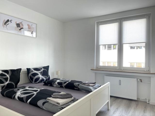 3 rooms Apartment in Osnabrück * parking * Wi Fi * home2share, Osnabruck Amsterdam Apartments for Rent