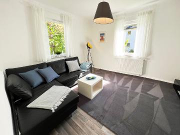 3 rooms | S Bahn 500 m | Quiet+Central | terrace | Patch Barracks