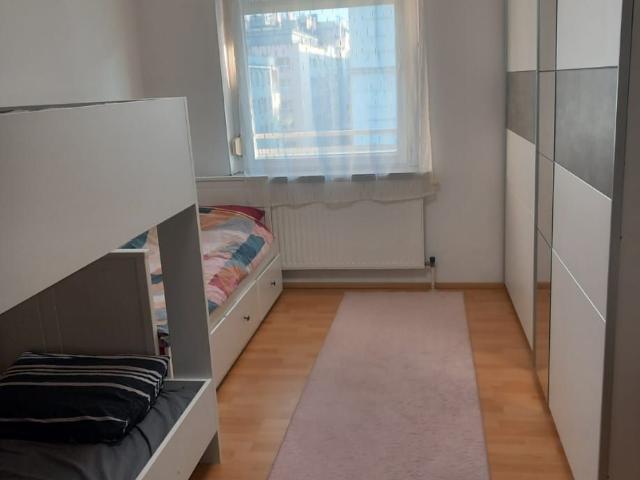 3 Rooms 78m2 plus 12m2 Loggia Renovated, Vienna Amsterdam Apartments for Rent