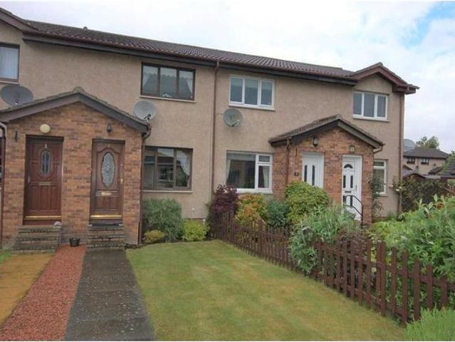 3 Rose Gardens, Cairneyhill. 2 bed terraced house to rent £900 pcm £208 pw