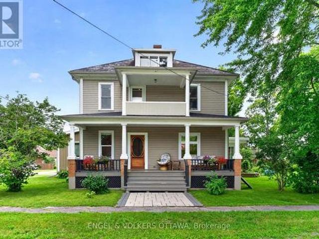 3 St Mary'S Street, Rideau Lakes, ON, K0G 1V0 house for sale | Listing ID X13722 | Royal LePage