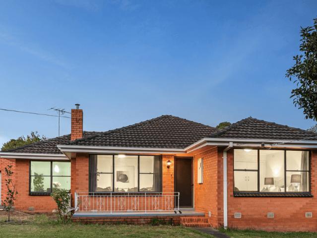 3 St Clair Road, Wantirna South, VIC 3152 House for Rent Ray White Burwood & Blackburn Group