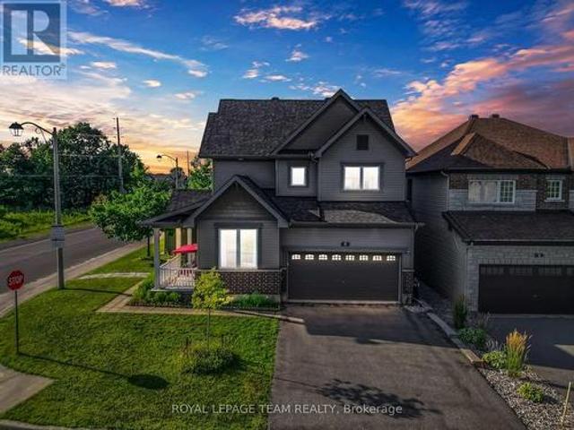 3 Stoneleigh Street, Ottawa, ON, K2G 7A2 house for sale | Listing ID X13749 | Royal LePage
