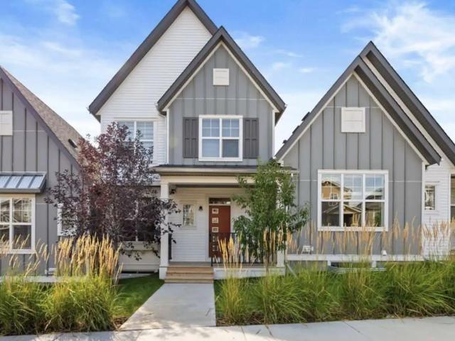 3 storey,3 Bed + 2.5Bath,With Basement, Double garage,Rent Includes Snow Removal