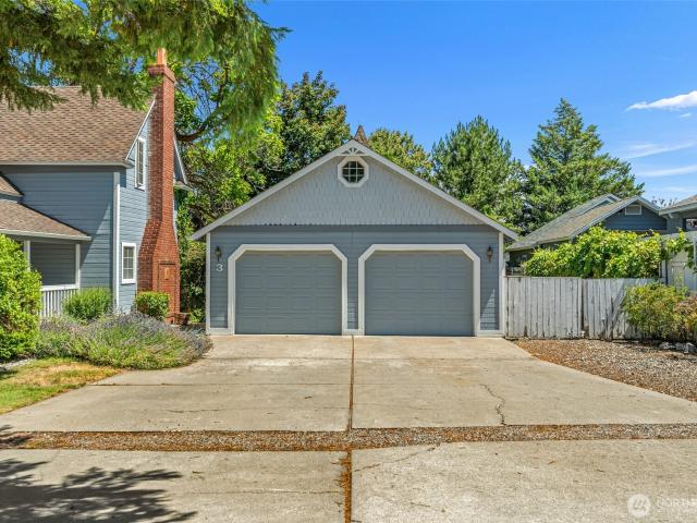 3 Summercreek Place