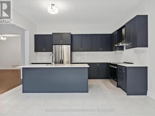 3 Sweet Cicely Street, Springwater, ON, L9X 2C7 house for lease | Listing ID S13725 | Royal LePage