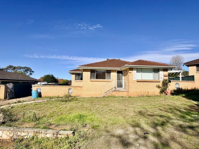 3 Salamaua Place, GLENFIELD, NSW 2167