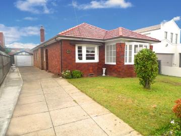 3 Salt Street, Concord