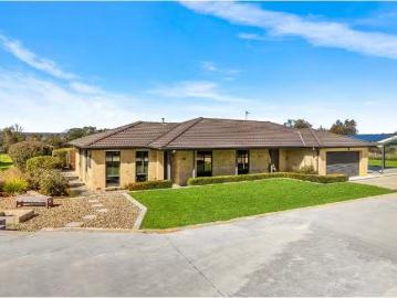 3 Santa Gertrudis Place, Murrumbateman House for rent Listed.