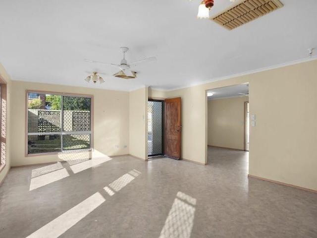 3 Saturn Crescent, QLD 4680, Telina