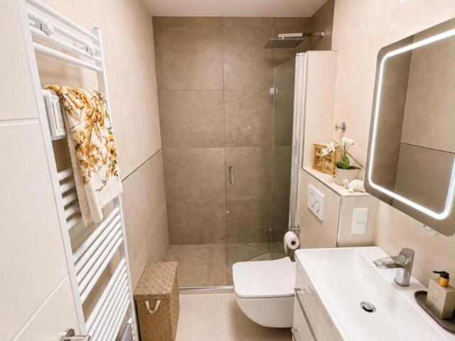 3 Schlafzimmer Villa Ludwigshafen Am Rhein Ludwigshafen Am Rhein 105448365