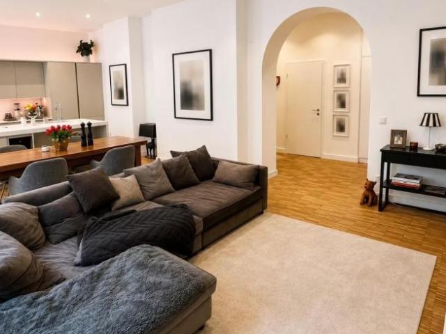 3 Schlafzimmer Villa München München LS105793647