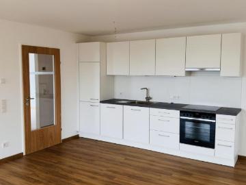 Etagenwohnung for rent in 6900