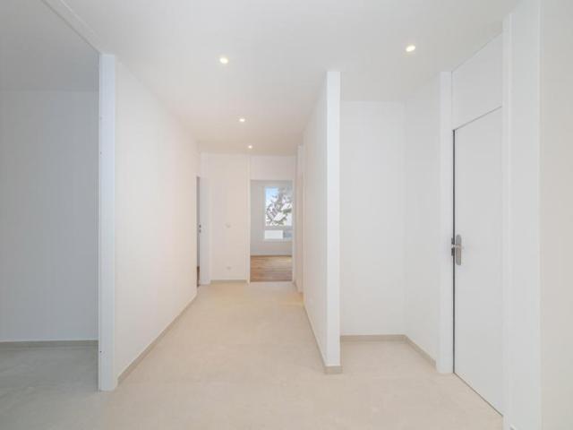 3 Schlafzimmer Wohnung Neubiberg Bei München Deutschland LS104001097