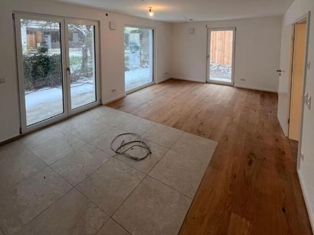 3 Schlafzimmer Wohnung Bad Endorf Deutschland LS103880754