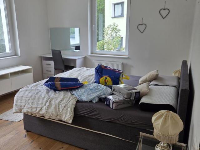 3 Schlafzimmer Wohnung Stuttgart Deutschland 104805271
